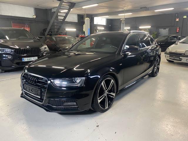AUDI  A4 BREAK VERSION S-LINE  - LUXE AUTO 